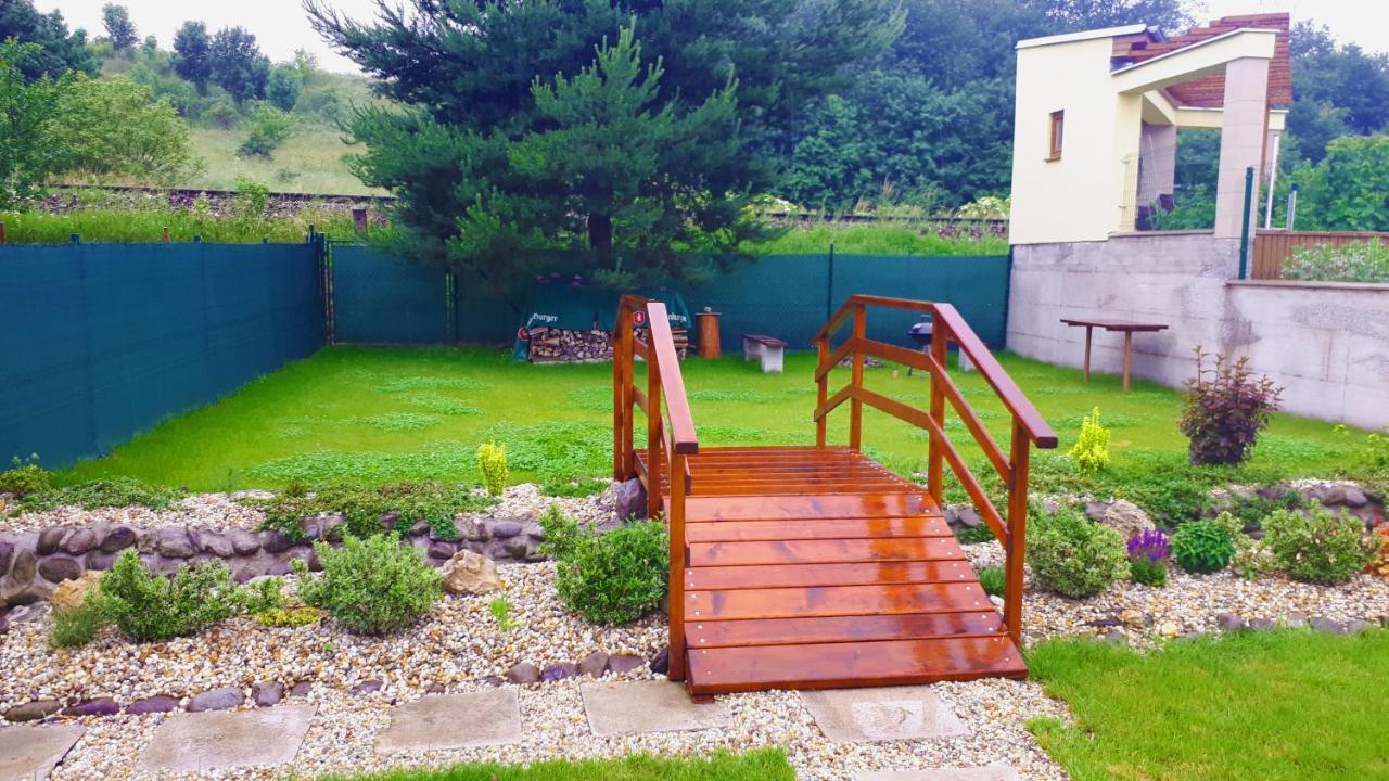 Privat Velvet Guest House Turčianske Teplice Екстериор снимка