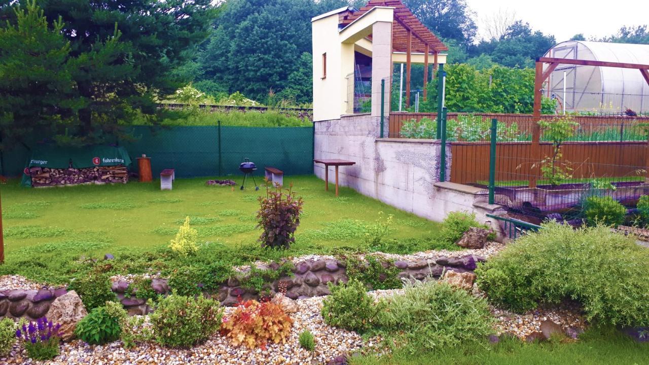 Privat Velvet Guest House Turčianske Teplice Екстериор снимка