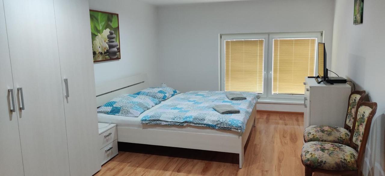 Privat Velvet Guest House Turčianske Teplice Екстериор снимка