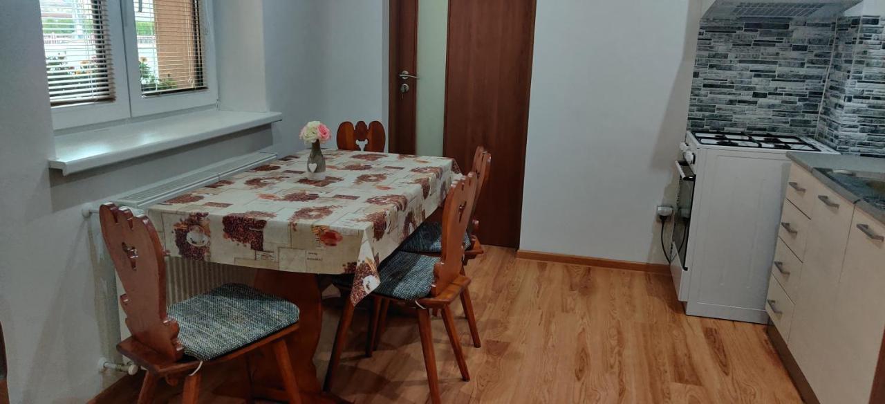 Privat Velvet Guest House Turčianske Teplice Екстериор снимка